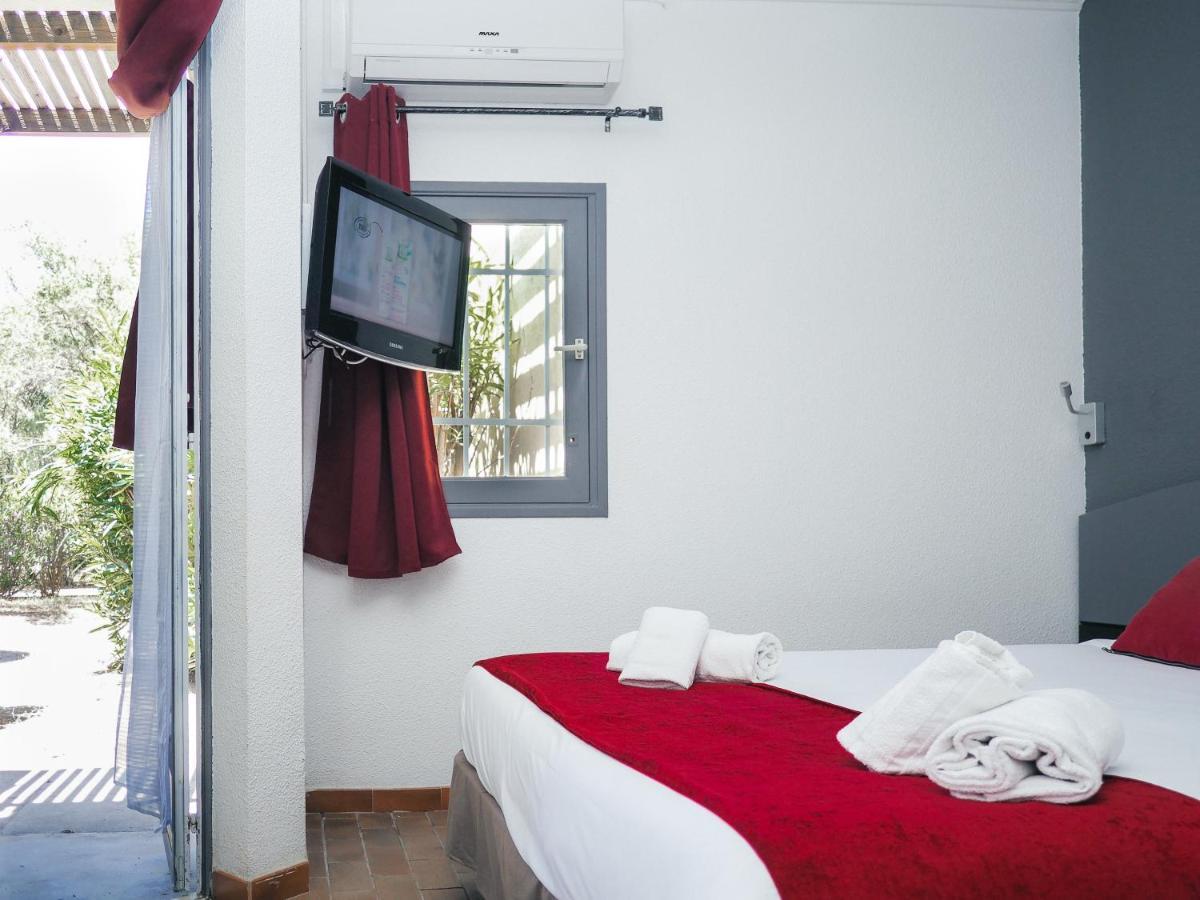 Marina Hotel Club Cogolin Exterior foto